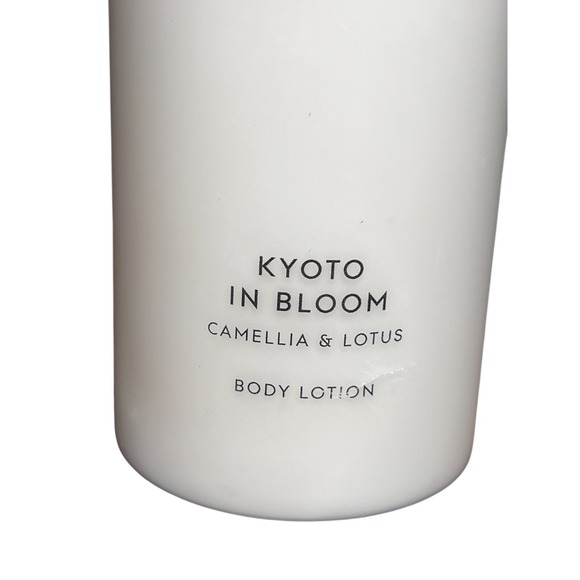 Glasshouse Fragrance Kyoto in Bloom Body Lotion Camellia &‎ Lotus 13.53. oz - Picture 2 of 8